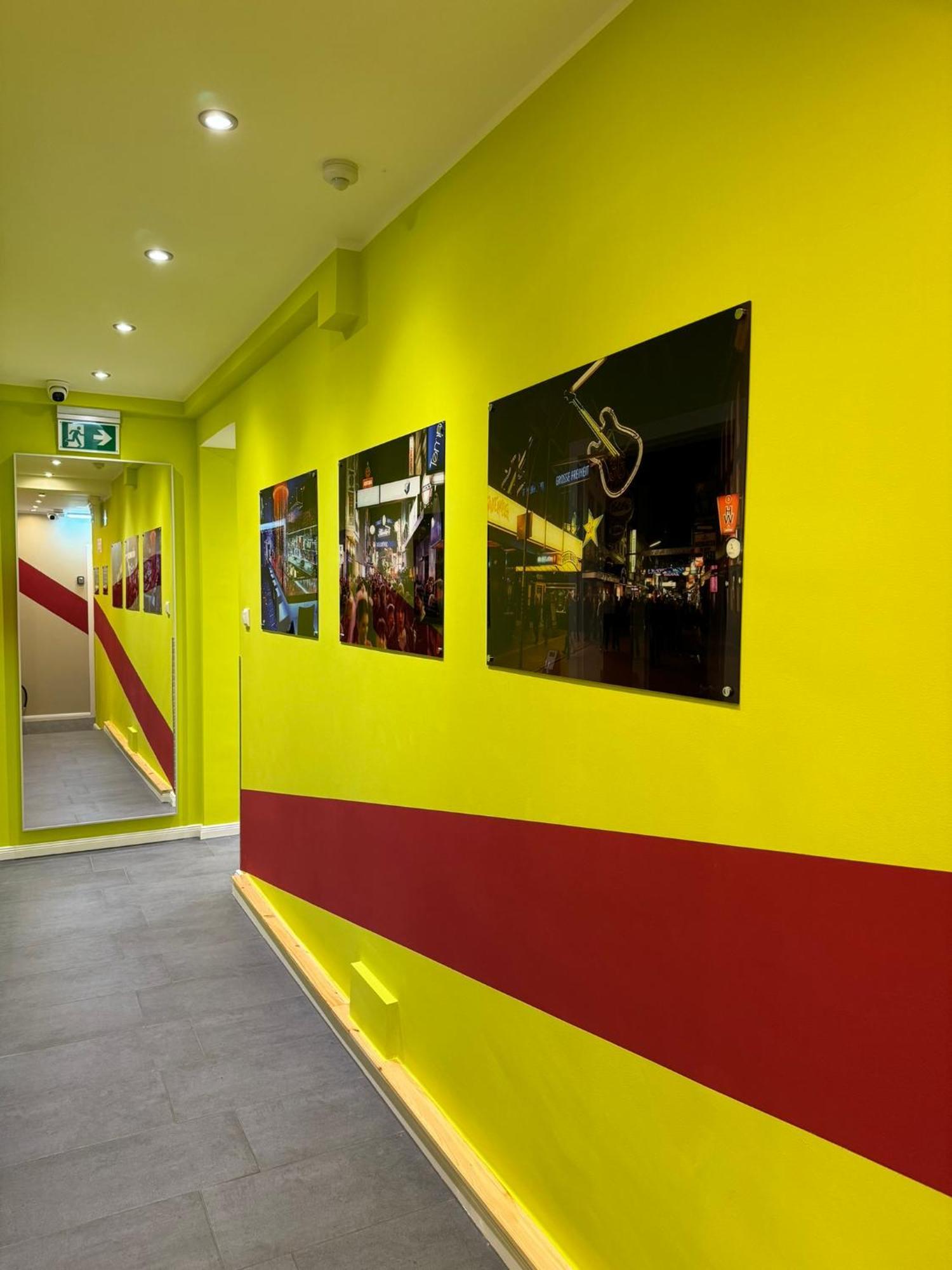 Room Pauli Hamburg Exterior photo